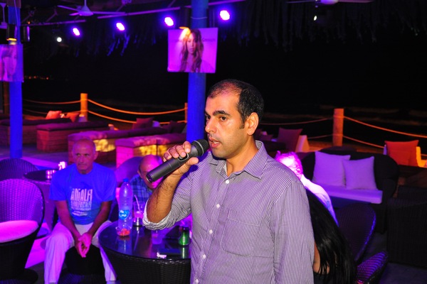 Karaoke Battles at Edde Sands